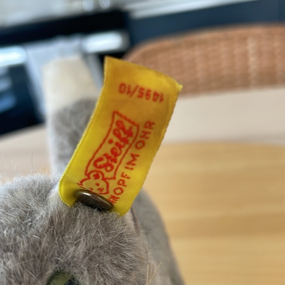 Vintage Steiff grey and white standing cat “Kitty”. - Picture 7 of 9